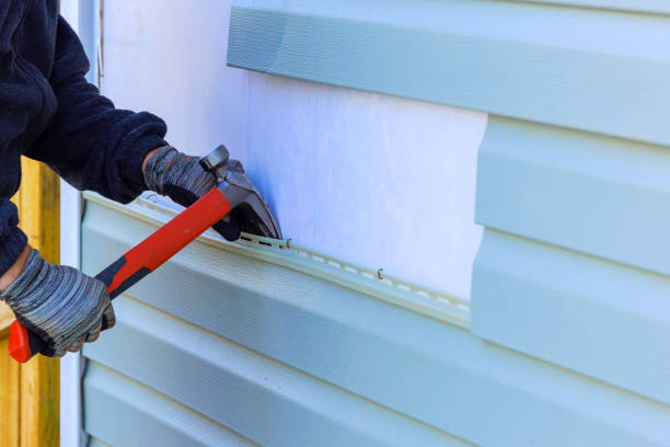 Reliable Siding Repair contractor in New London, NC by Squared Siding